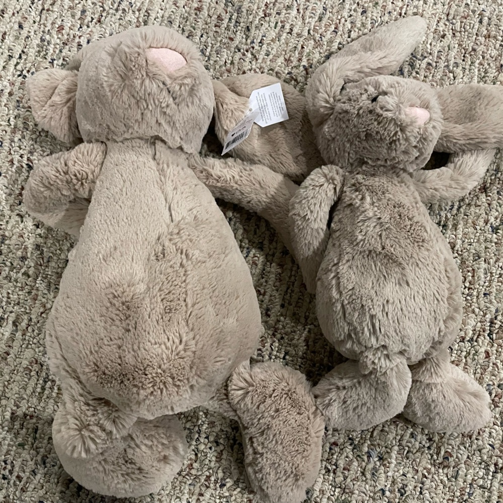 Jellycat Bashful Beige Large Bunny and smaller bunny - EUC